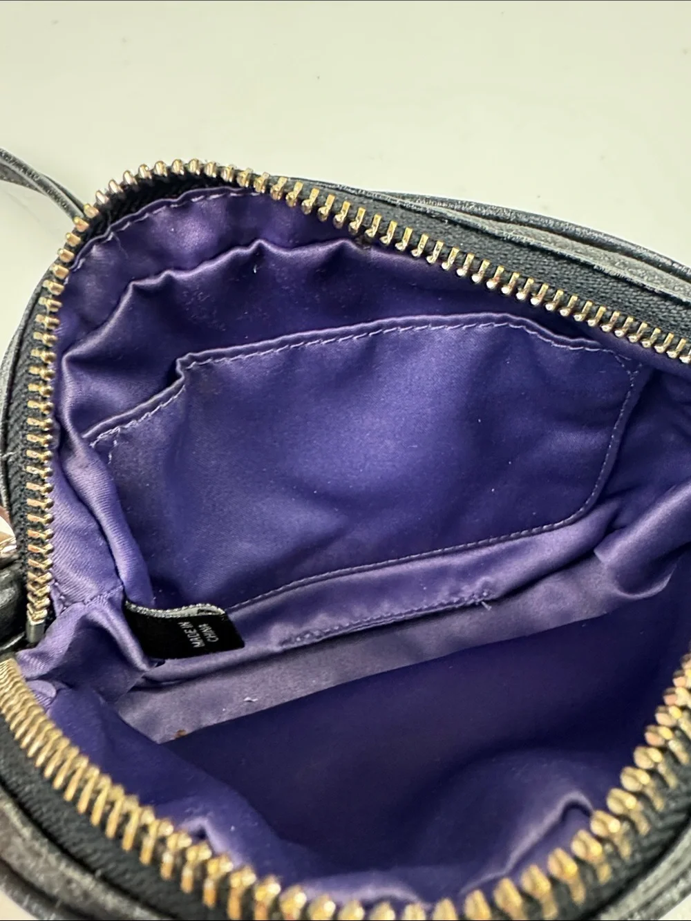 Coach Poppy Black Leather Crossbody with Silver zip & Charm purple lining